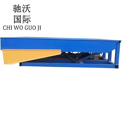 伸縮式裝卸過橋
